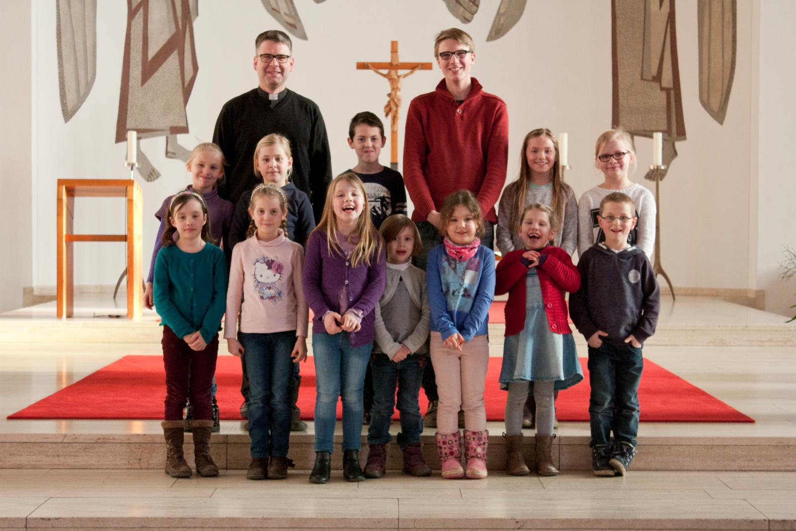 2016 Kinderchor St. Peter und Paul (c) Robert Stiller